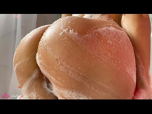 ❤️ Mae gwallt tywyll yn Mastyrbio Pussy gyda Dirgrynwr i Orgasm Dwys yn y Cawod ☑Fideo rhefrol ar porn % cy.pornofilmtv.ru% ❌️❤
